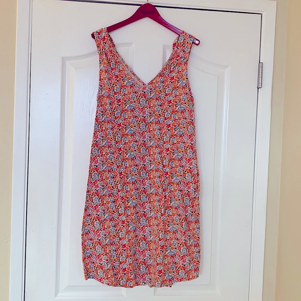 GAP DRESS